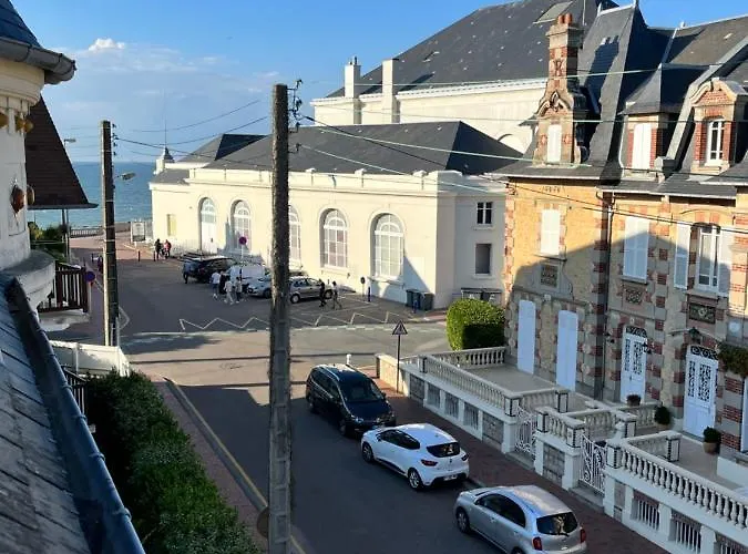 Duplex Hyper Centre - 4 Pers - Refait A Neuf Διαμέρισμα Cabourg